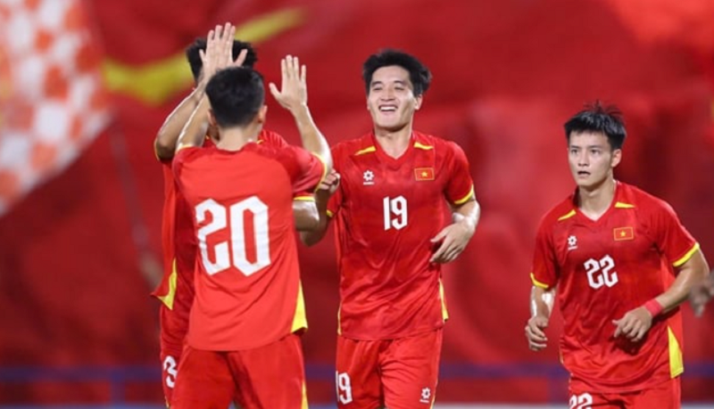 nguyen-ngoc-my-hanh-trinh-tu-cau-thu-suyt-bi-cho-muon-den-niem-hy-vong-u23-viet